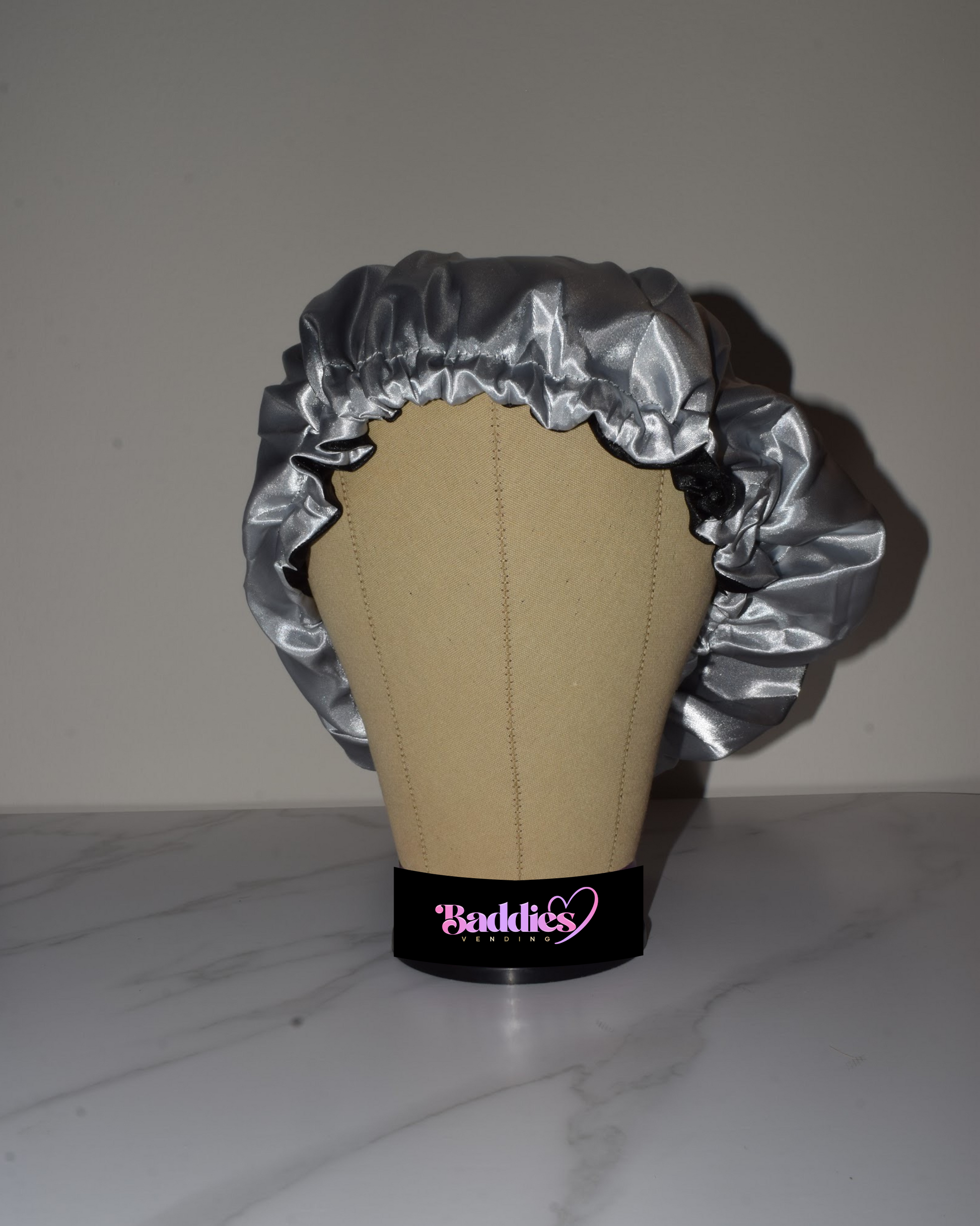 Reversible Satin Bonnet (Black/Gray) - Baddies Vending
